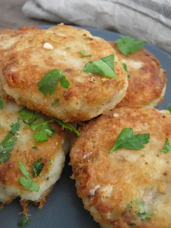 Постные рыбные котлеты: экономия без потери вкуса