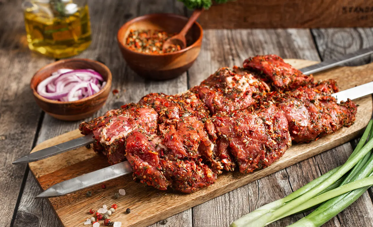 Какой вид мяса выбрать для идеального шашлыка