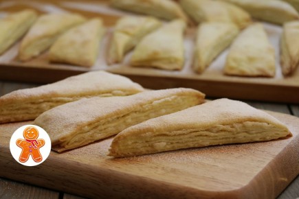 Слойки на кефире: быстро и вкусно