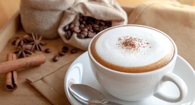 Как сделать идеальную молочную пенку для капучино дома