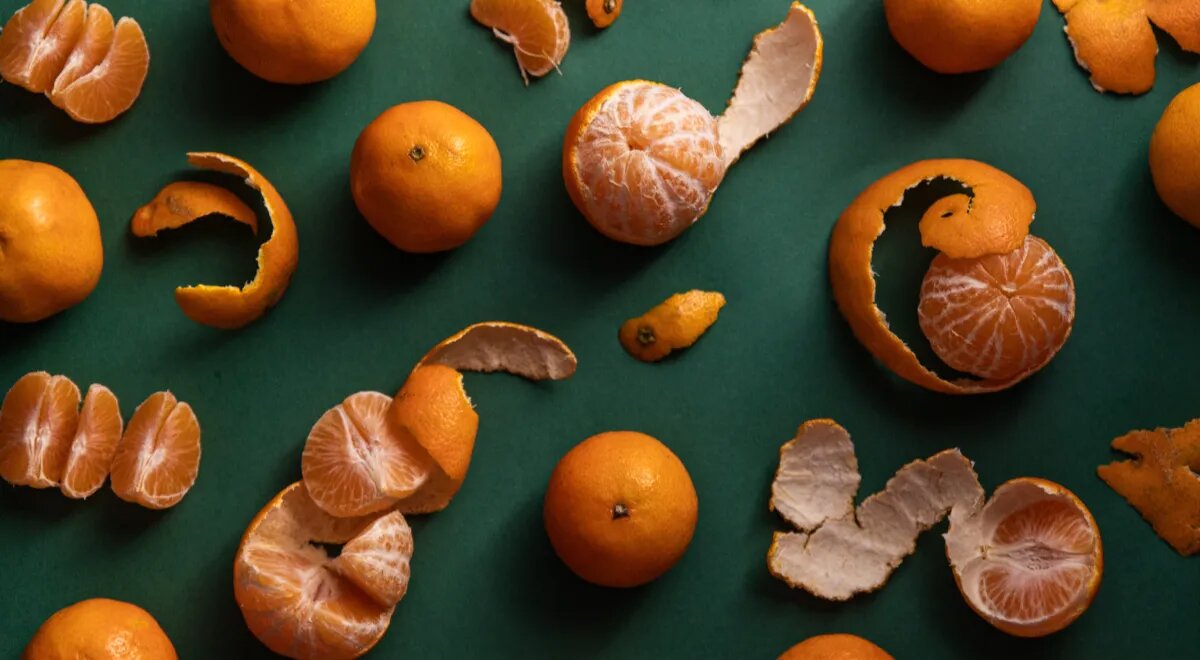 Мандариновые корки: как использовать их с умом после праздников