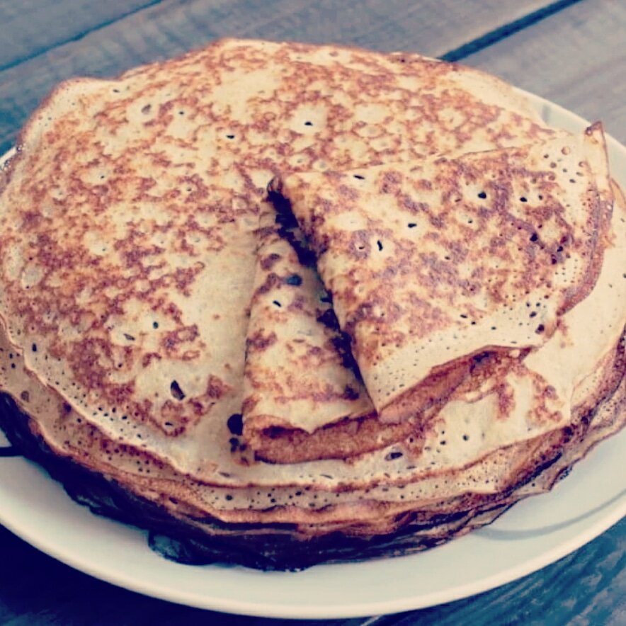 Масленица: Четвёртый день «разгула» и ржаные блины на завтрак