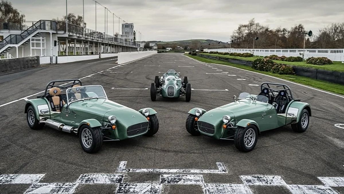 Caterham Seven HWM: ���������� ����� � ����� ��������� ��������