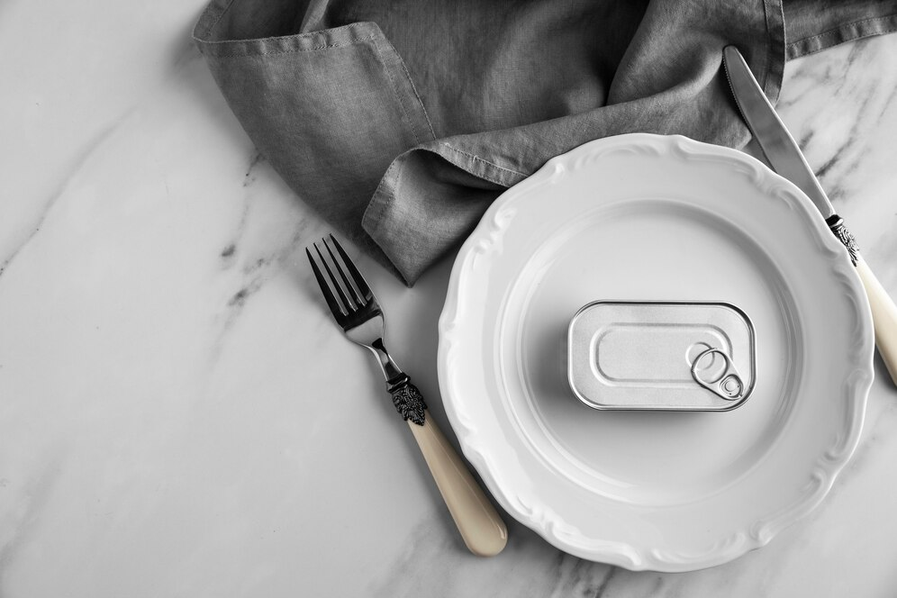 Как экономно накормить незваных гостей: простые рецепты ухи и торта 'Ёжик'