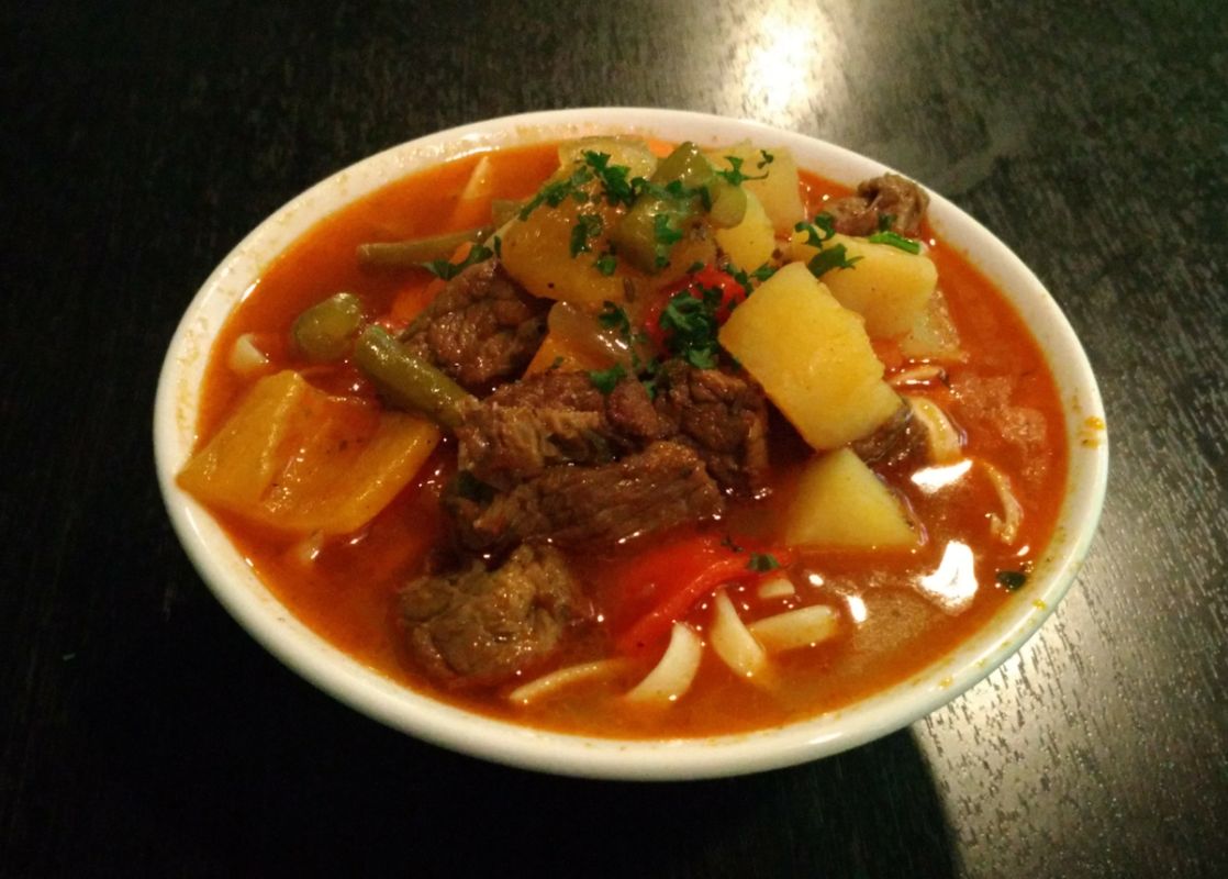 Лагман по-домашнему: искусство приготовления вкусного супа с историей