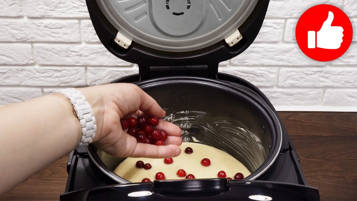 Вкусный манник на кефире в аэрогриле: простой рецепт для всех