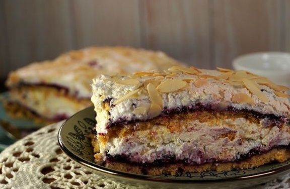 Торт "Пани Валевская": нежное лакомство польской кухни