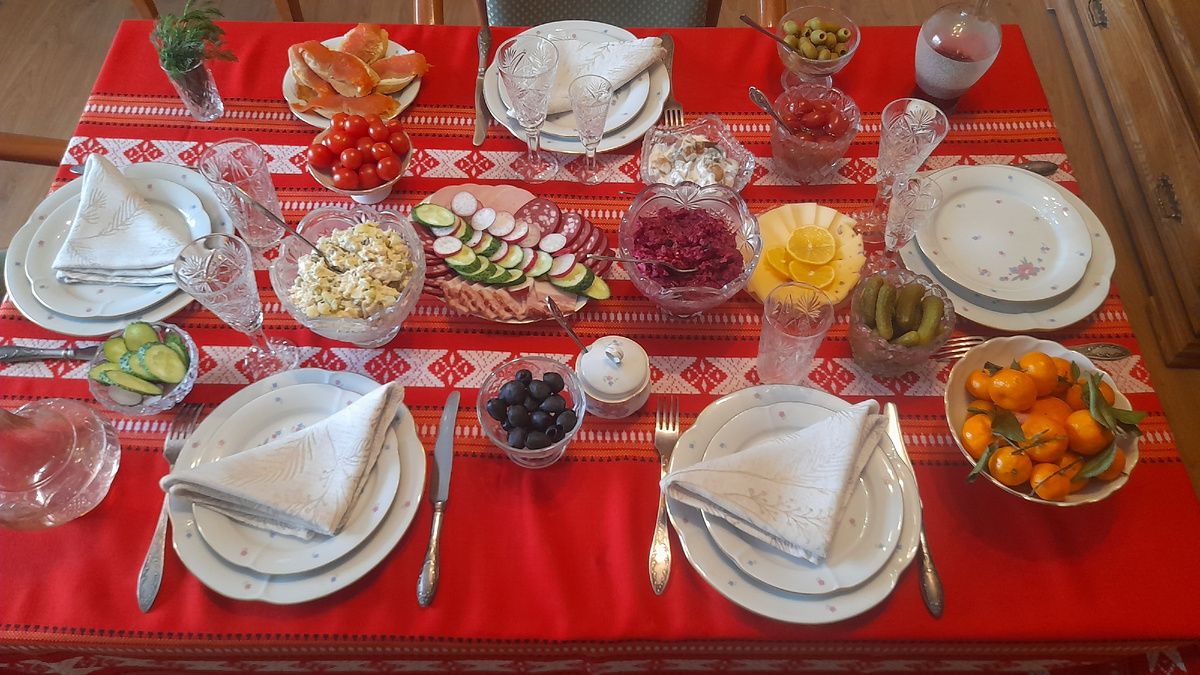 Очарование хрусталя: как он украшает наш праздник