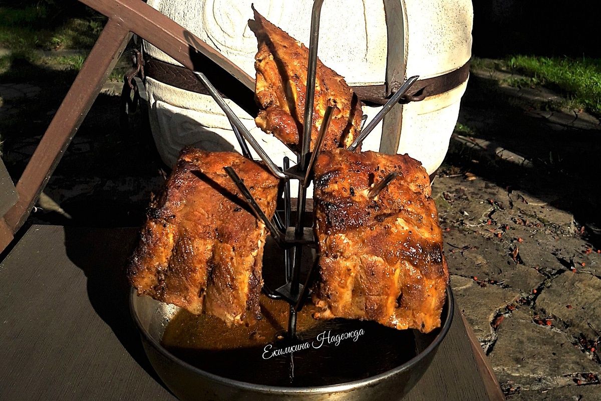 Нежные свиные ребра с карамельной корочкой: новый взгляд на классические блюда