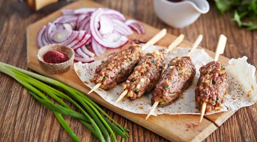 Секреты приготовления идеального люля-кебаба на мангале