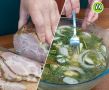 Как приготовить нежную буженину и хрустящие малосольные огурцы для вашего стола