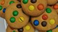 Вкусное и простое печенье с M&Ms: идеальный десерт для всей семьи
