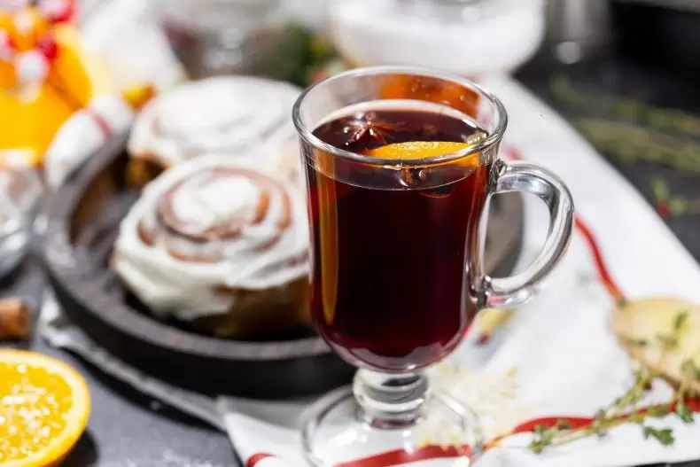 Согревающий глинтвейн без алкоголя: идеальный рецепт для зимних вечеров