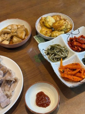 Кулинарный пир: празднуем традиции с щедрым столом