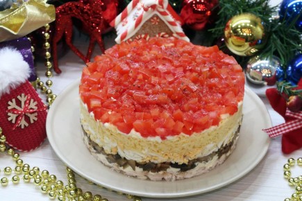 Салат Красная шапочка с помидорами