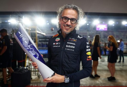 ������� Red Bull ��������� � ������ ������ ������� �������