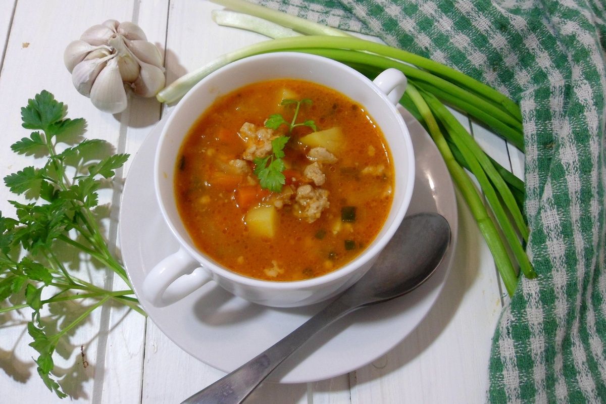 Вкуснейший овощной суп с мясным фаршем: секреты приготовления