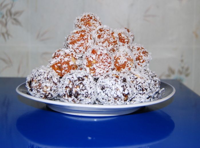 Полезные сладости: уникальные конфеты из кураги и чернослива