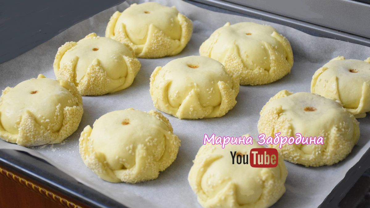 Ароматные яблочные булочки с корицей: простой и вкусный рецепт для домашней выпечки