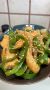 Вкусная куриная грудка с луком и перцем: простой рецепт для любого повара